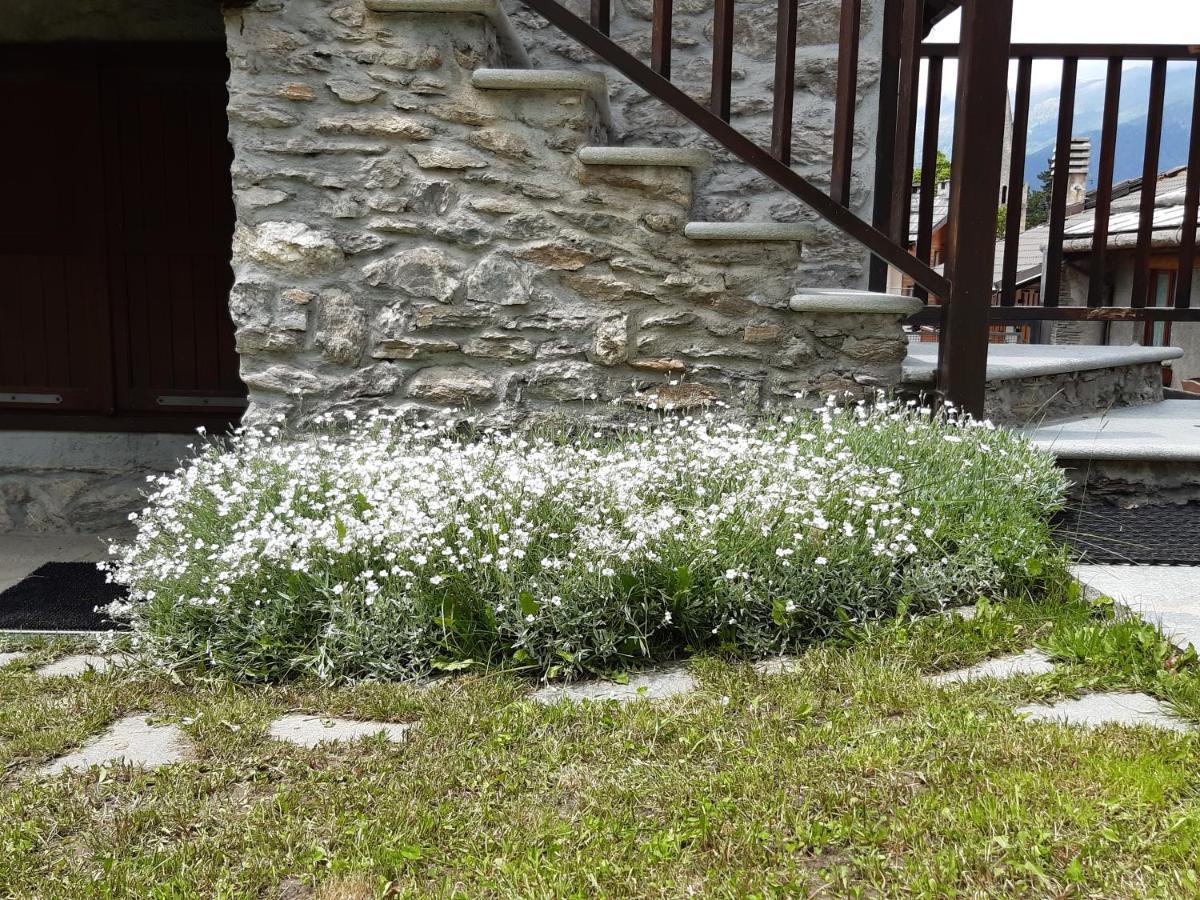 Sauze D'Oulx Ciabot La Garituela With Garden - Wifi- Close To The Chairlift Esterno foto
