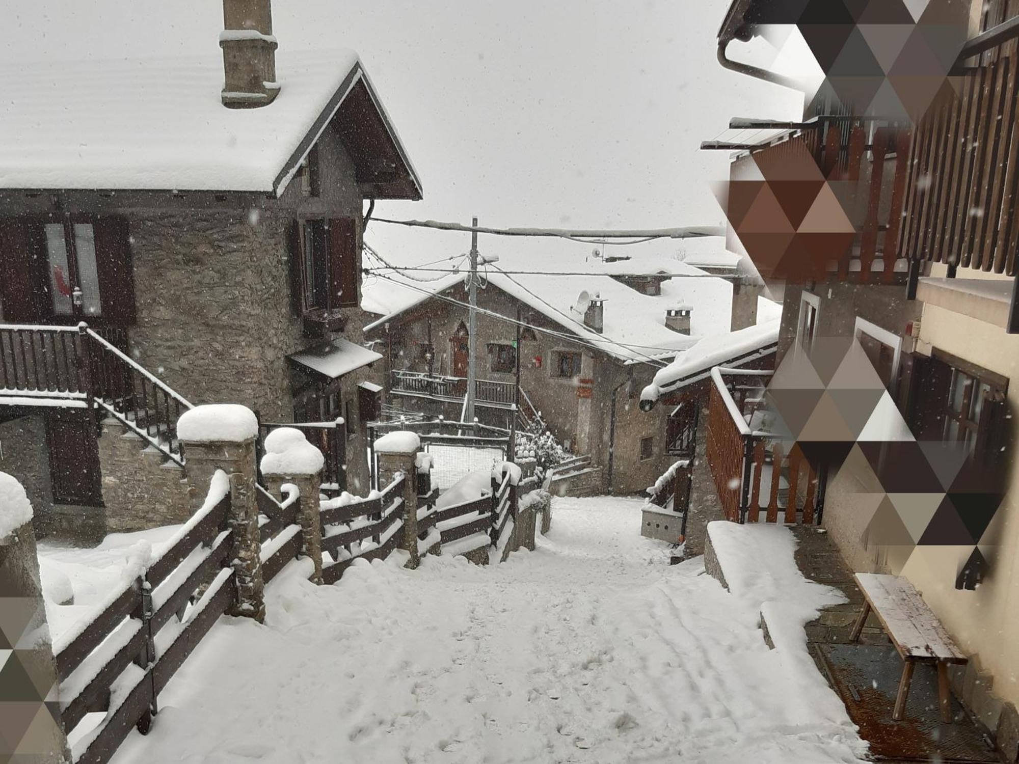 Sauze D'Oulx Ciabot La Garituela With Garden - Wifi- Close To The Chairlift Esterno foto
